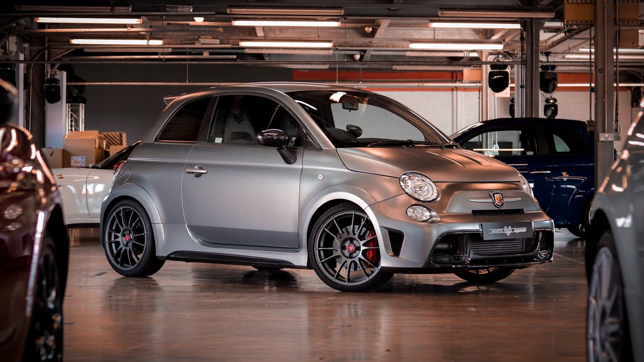 DOG RING BOX WORTH £8500!! *Abarth 695 Biposto*