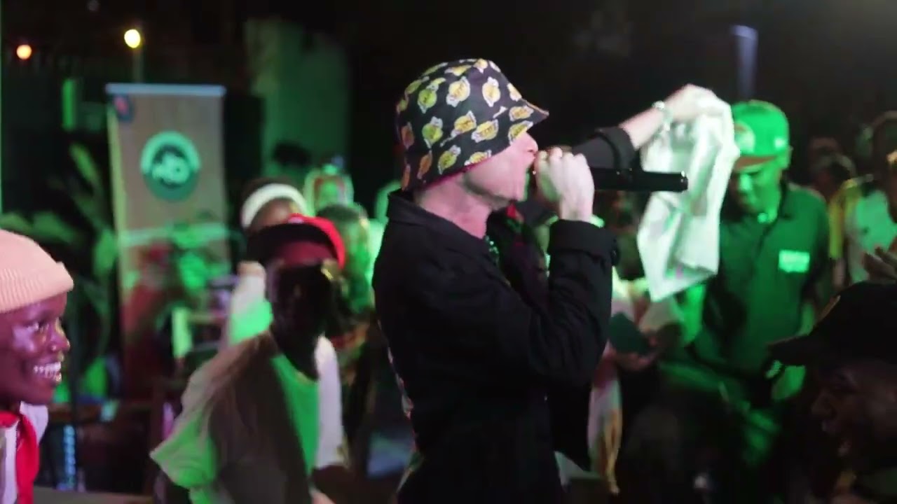 K ZUNGU AFUNIKA SHOW UZINDUZI WA SINGELI MEDIA