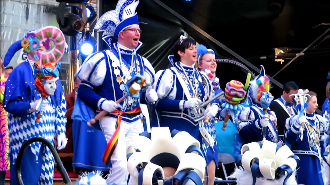 Carnaval Halle Podium Grote Markt