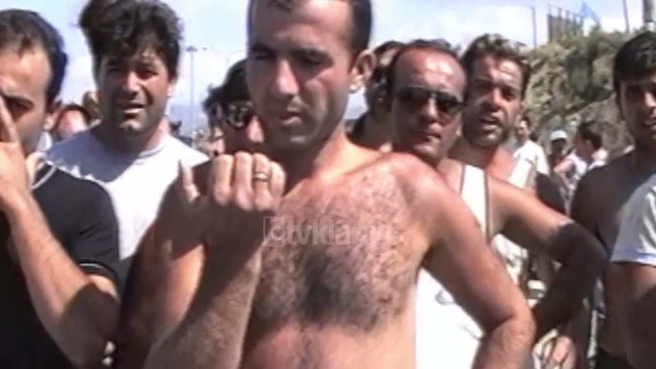 Revolta e emigrantëve shqiptarë në doganën e Kakavijës - (26 Gusht 2002)