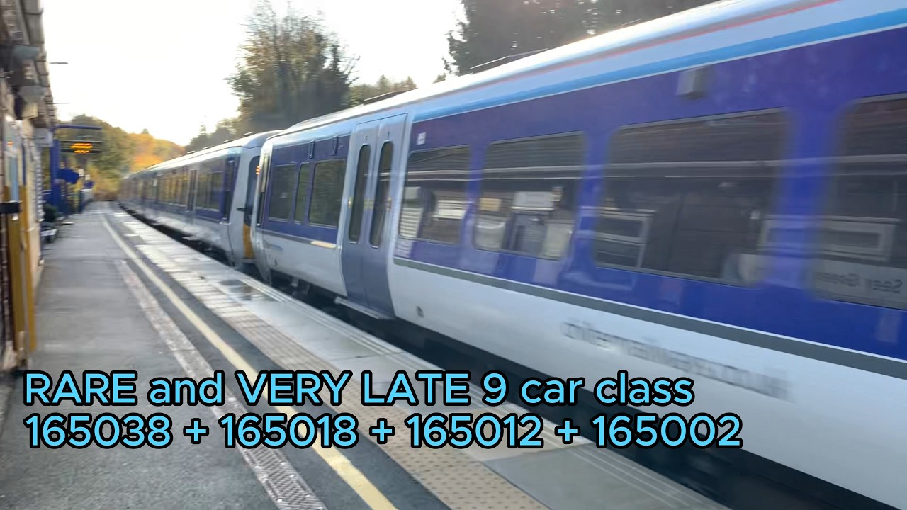RARE 9 car class 165 and more at Trains at Seer Green and Jordans
