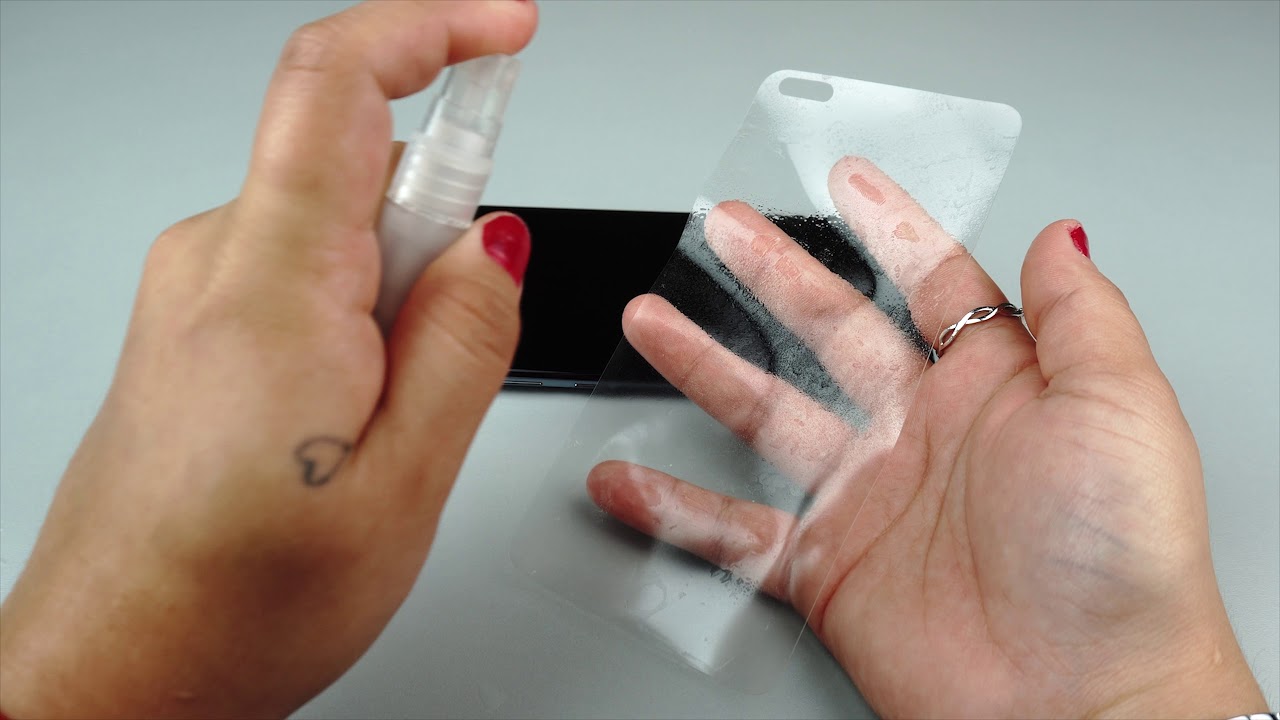 IllumiAquashield - Samsung Galaxy S10 5G Screen Protector Installation Video
