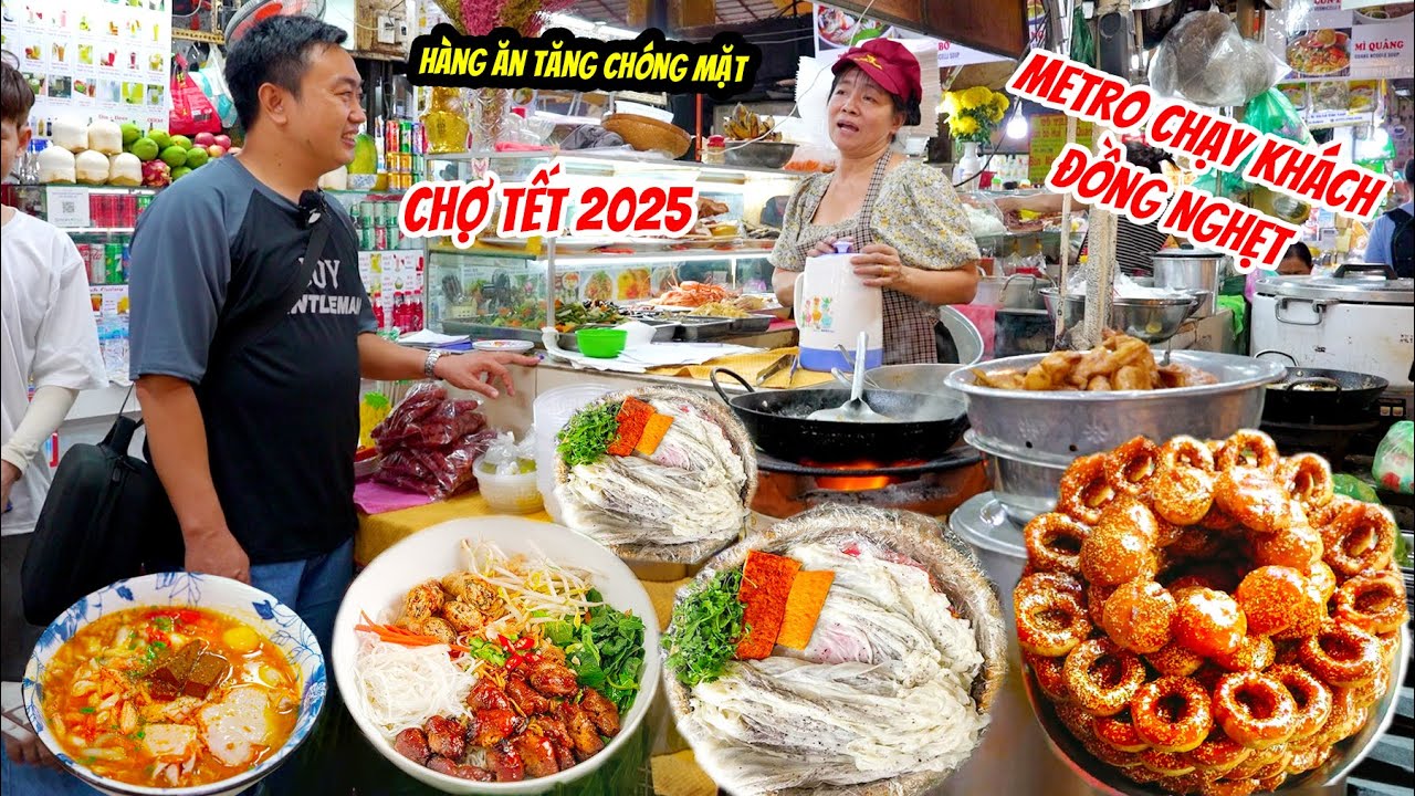 Khám Phá Chợ Bến Thành Dịp Cận Tết 2025 Toàn Món Ngon Khách Đông Kín Đi Chợ Ăn Hàng
