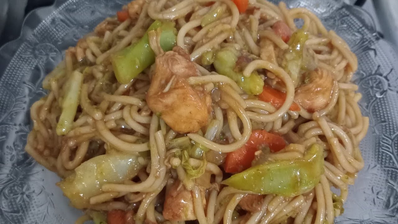 Hj foi dia de chuva e Yakissoba