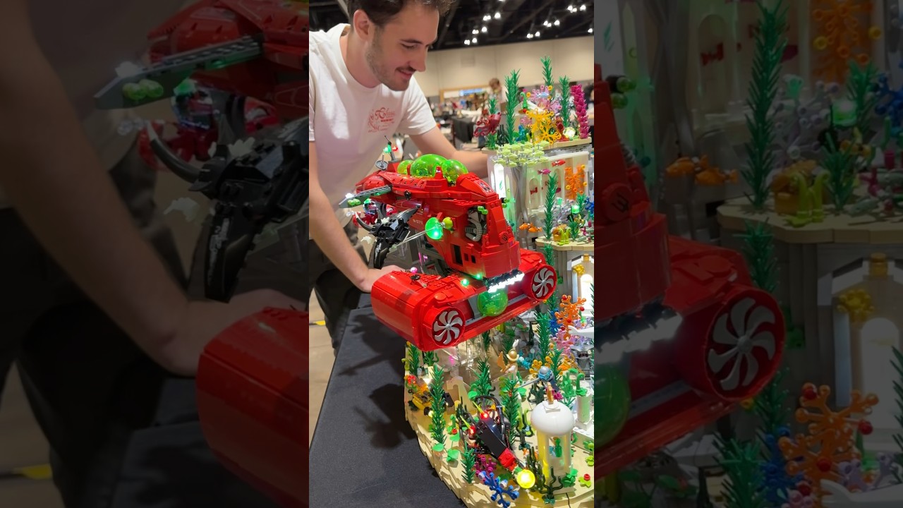 Visiting The Biggest LEGO Convention In The World With Light My Bricks💡🧱
