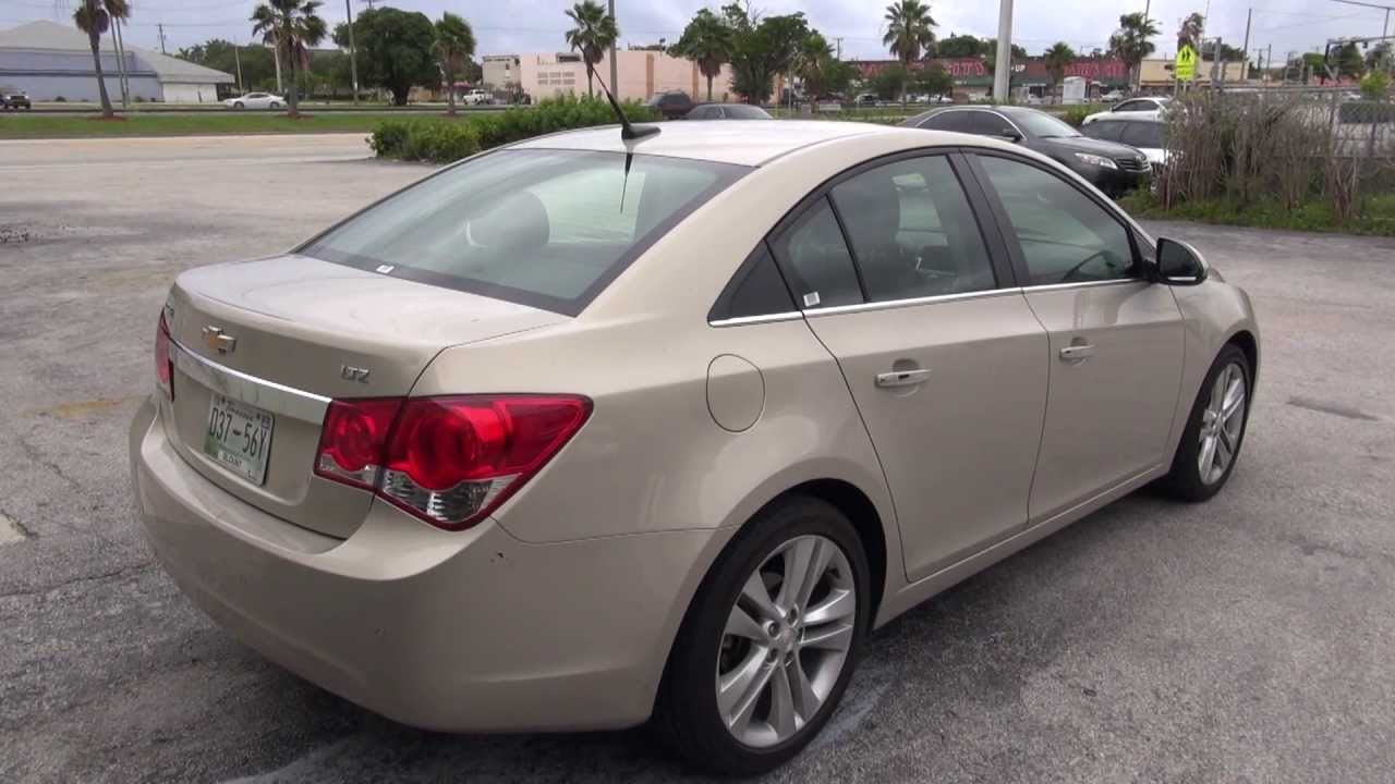 Esse é o Chevrolet Cruze Americano.