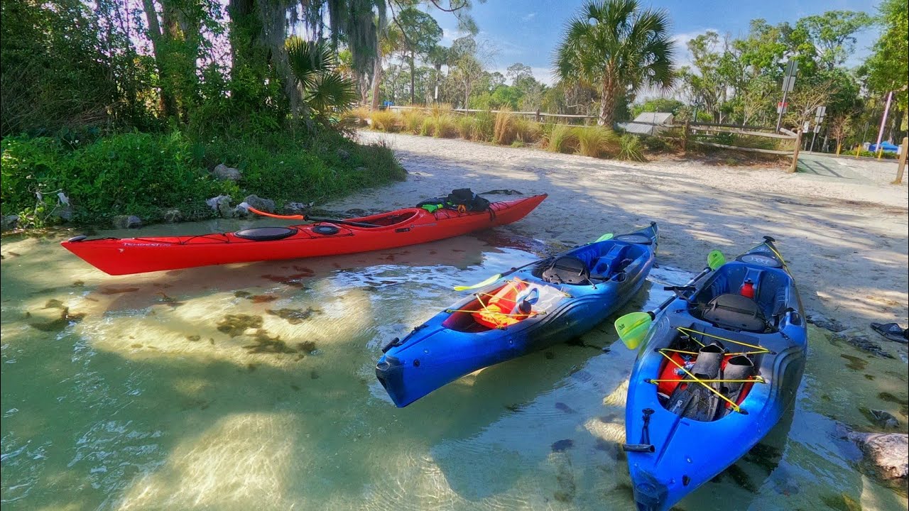 Kayaking Crystal River