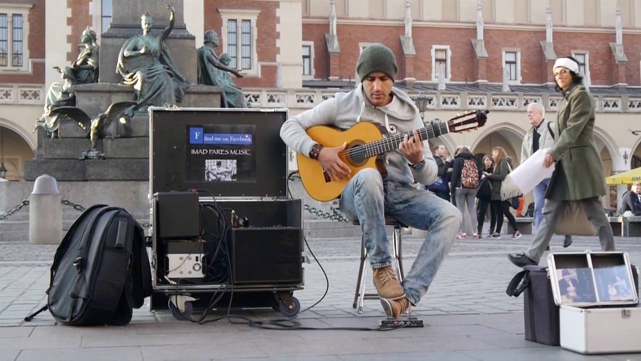 Amazing street guitar performance by Imad Fares 