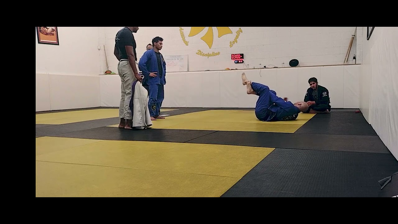Tornado Guard. Rolling at Ribeiro BJJ Day in the Dojo 6