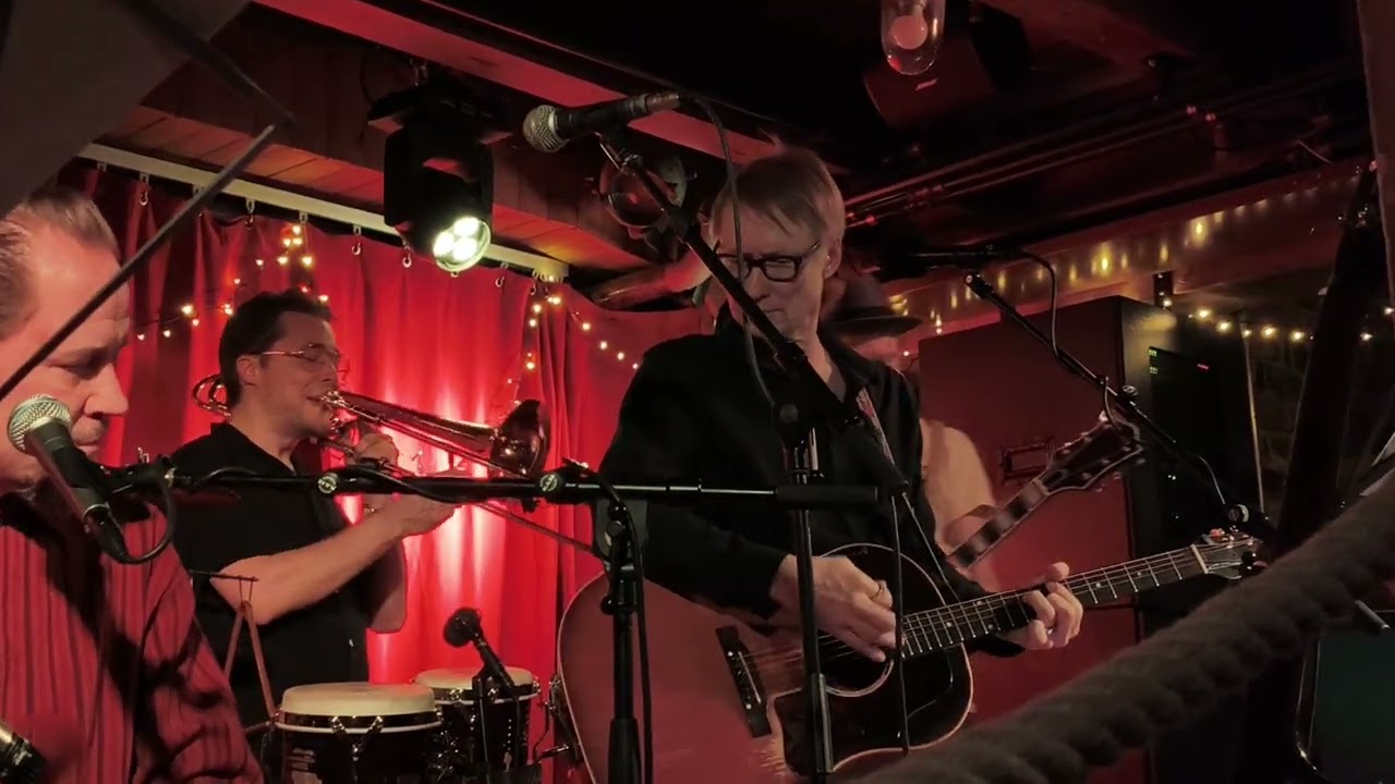Lasse Kurki - Caroline no / Latebird's New Year Bash 30.12.2025 