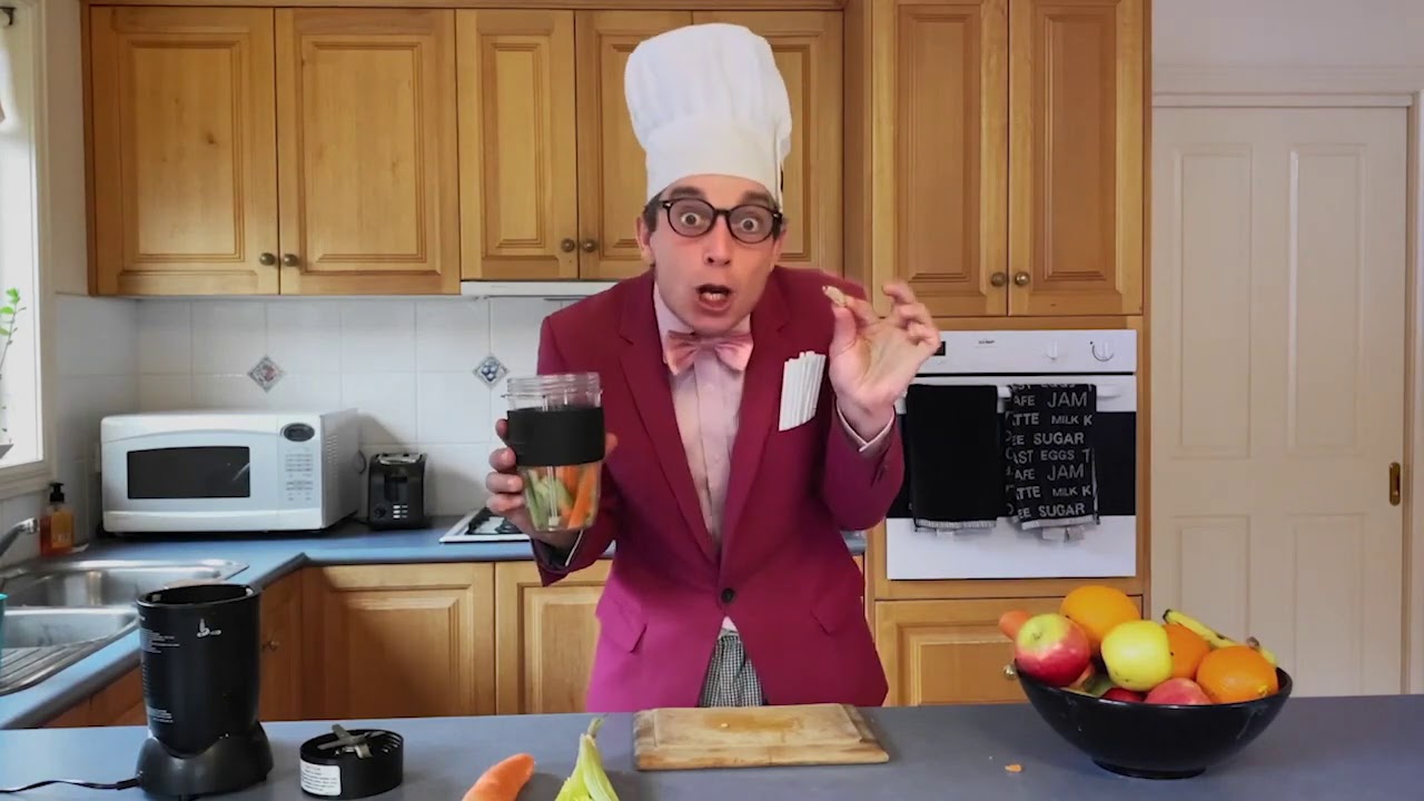 Dandyman clowns around with straws | Family Episode: Choose Your Own Variety