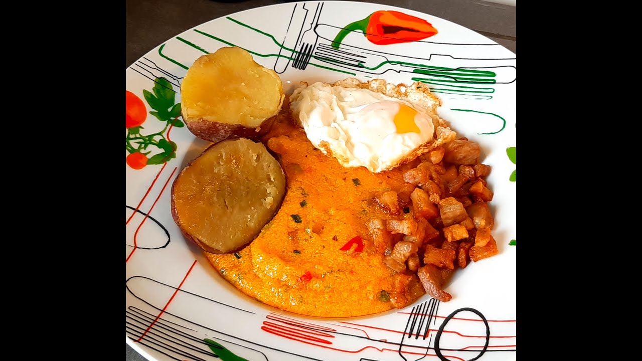 Harina de Maíz con Chicharrones a lo Cubano