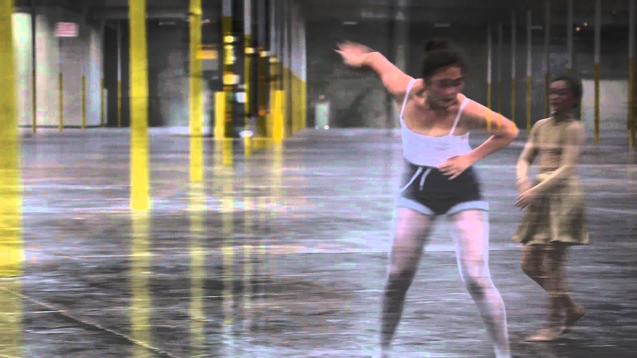 DANCE – American Apparel