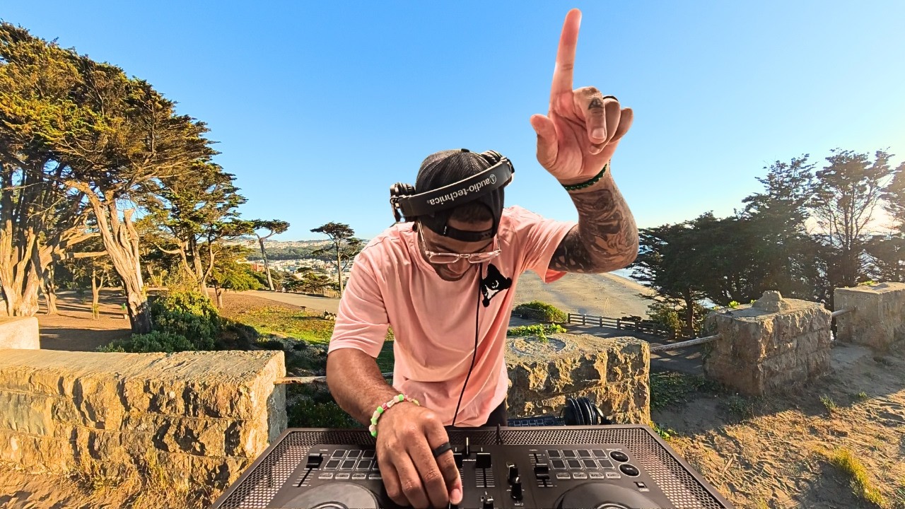 Dreamy Golden Hour House Mix at Historic Castle | Massane Tinlicker Jerro Lane 8