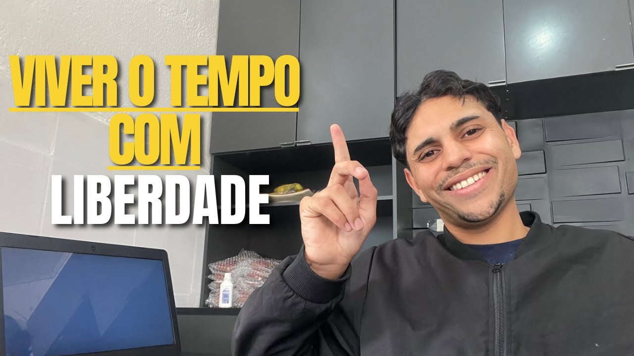 NÃO DEIXE O CLT ROUBA O TEMPO DA SUA VIDA .