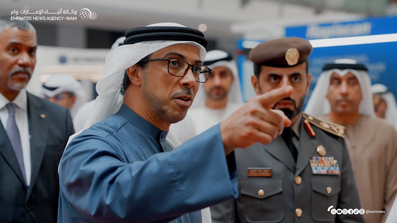 منصور بن زايد يزور مؤتمر ومعرض التكنولوجيا لمنظمة الجمارك العالمية