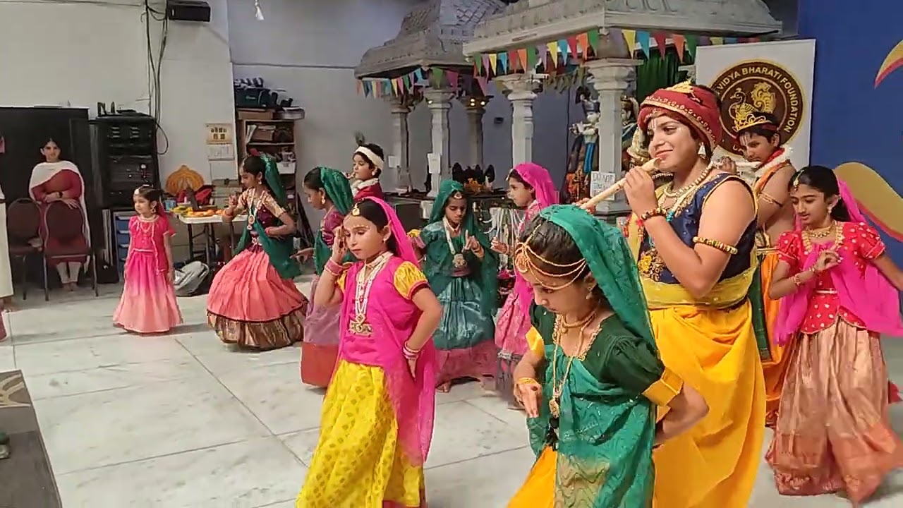 Akshara And Anvika dance at SVBF -  Radhe Govinda