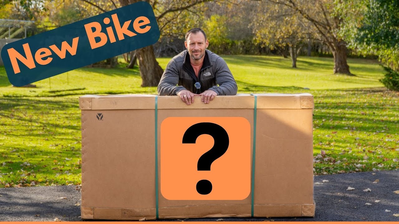 I Bought Another Motorcycle - Unboxing and assembly
