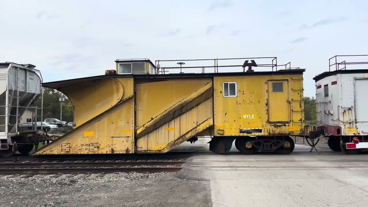 Ex WNYP snowplows arriving in Meadville and heading for their new home