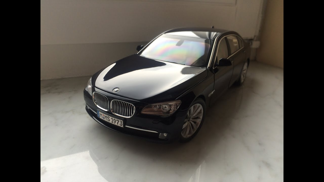 BMW 750Li F01 Kyosho 1:18 Diecast model car