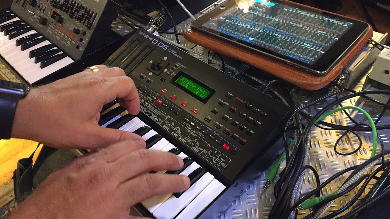Roland Boutiqe D-05 (D-50) @ 4Sound