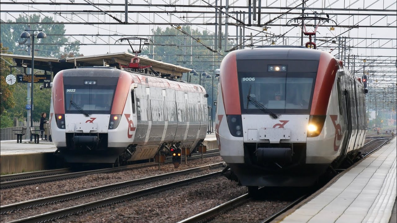 En morgon med många tåg på Örebro Centralstation