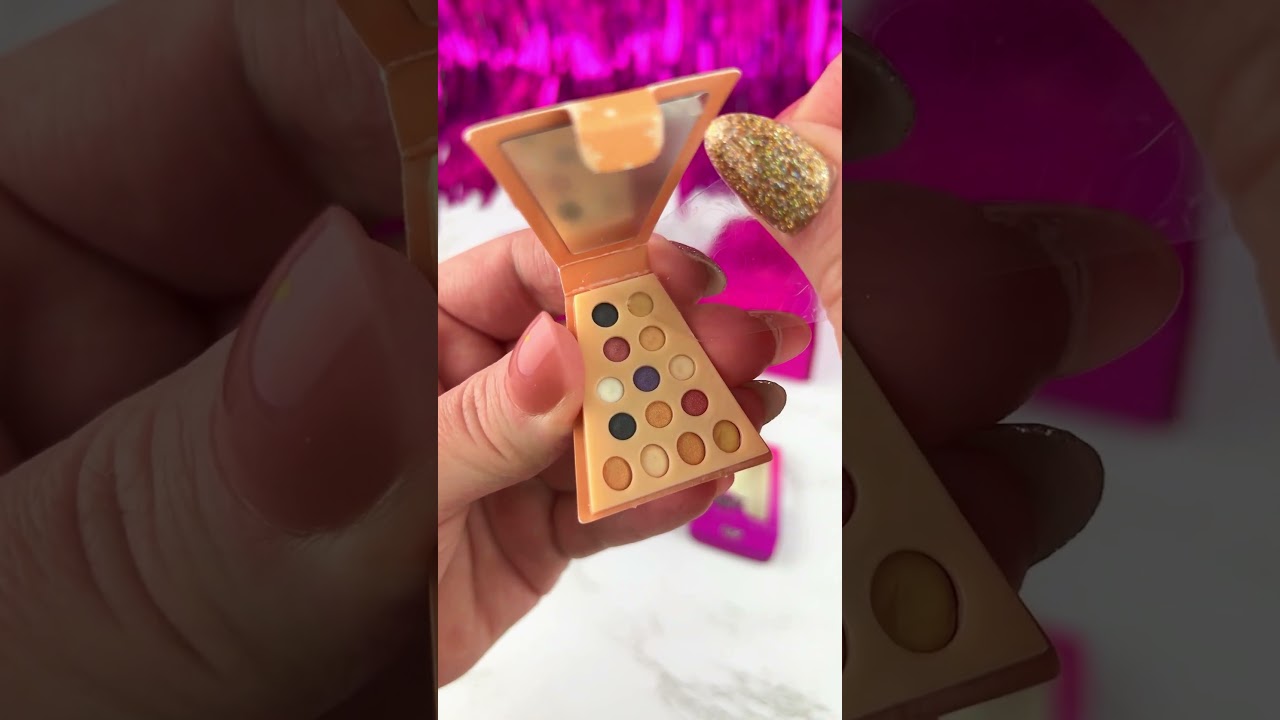 BRATZ Mini Makeup Opening Satisfying Video ASMR! 