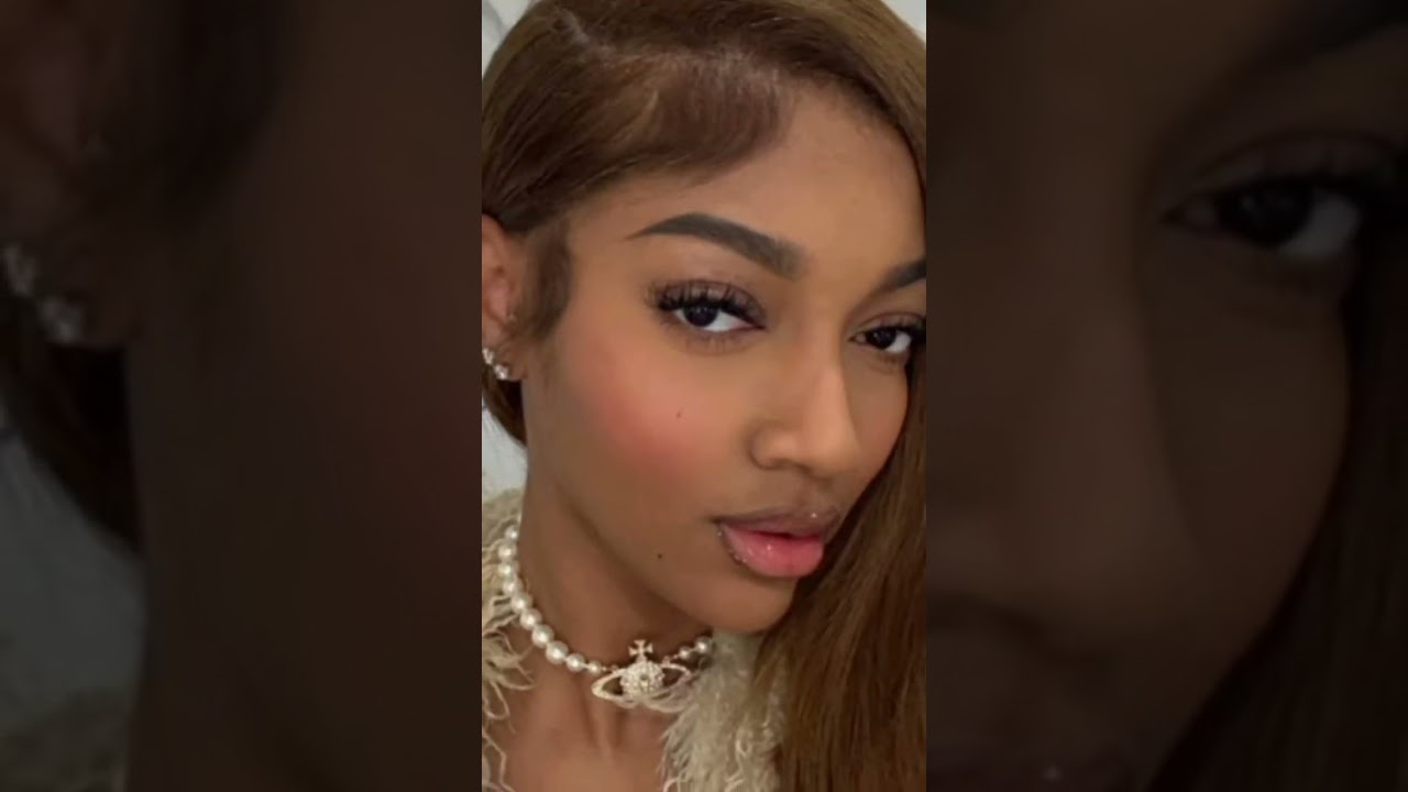 Angel Reese drops booty shorts video for Christmas,  Sky player upset with WNBA fans.