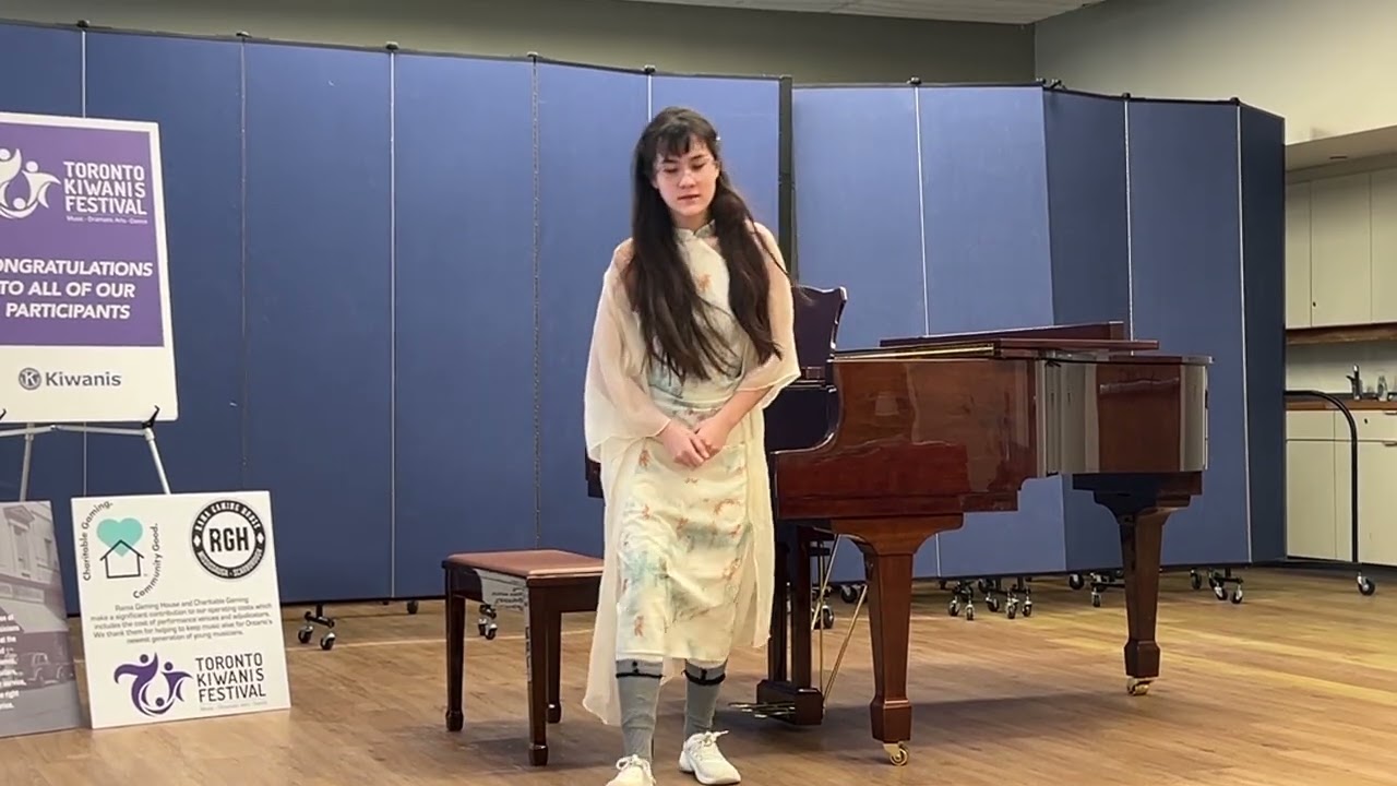 Gentle Breeze by Joanne Bender, performed by Faye Hu-Soucy