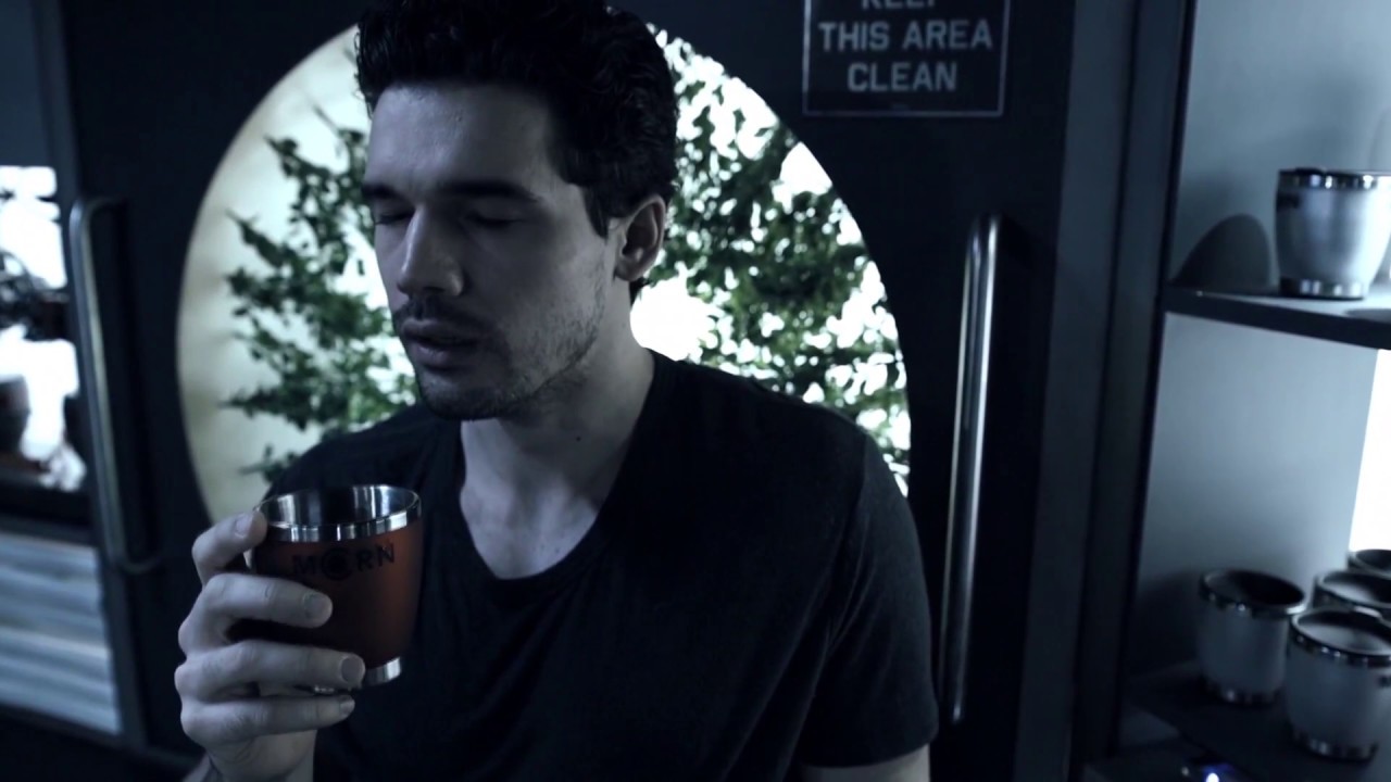 The Expanse - Holden and his coffee