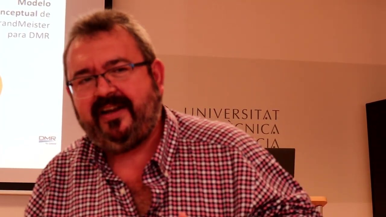 02 10 25 Charla UPV  aplicación web, para el control de los TG's en DMR por EA5JDA