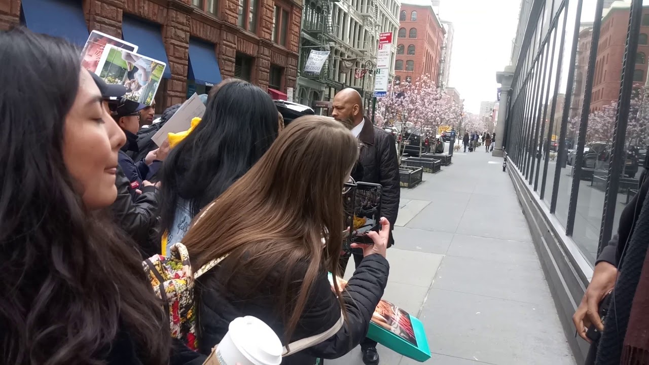 Josephine Langford signing & taking pictures at AOL Build Studio.