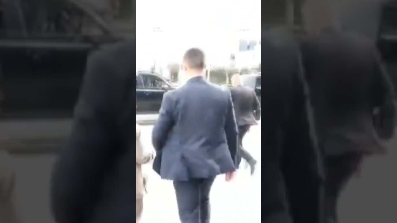 ‘Mos më shty’- Truproja e Kurtit pengon fizikisht gazetaren e Klanit