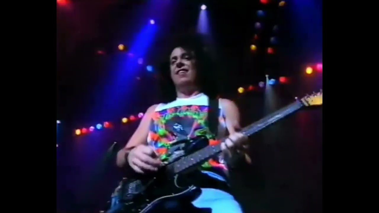 LIVE TOTO-PARIS 1990 - CHILD'S ANTHEM