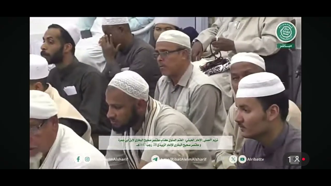 لكم بشرى الإجابة والقبول من المولى بواسطة الرسول .. أبيات للحبيب علي بن محمد الحبشي 