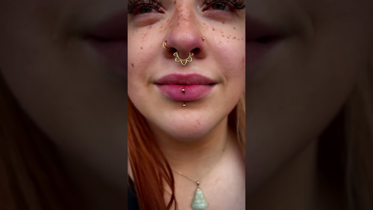 Vertical Labret Piercing with Gorgeous Gold Upgrade! ✨
