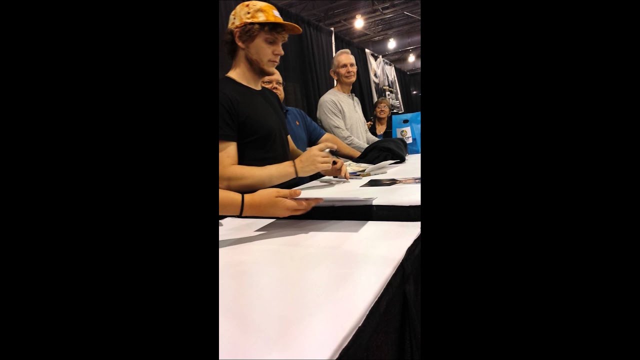 Evan peters
