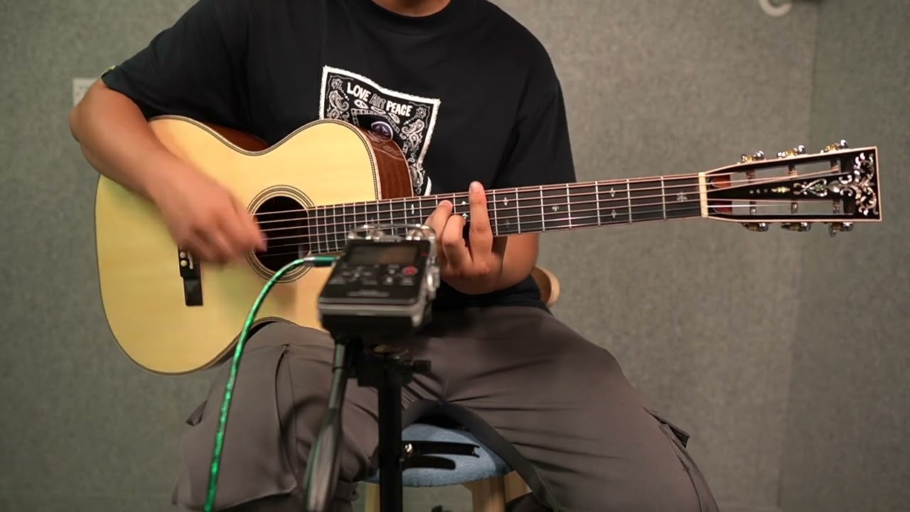 [Official Demo] Hsienmo Custom 00 14 Adirondack spruce top Cuba mahogany back&sides