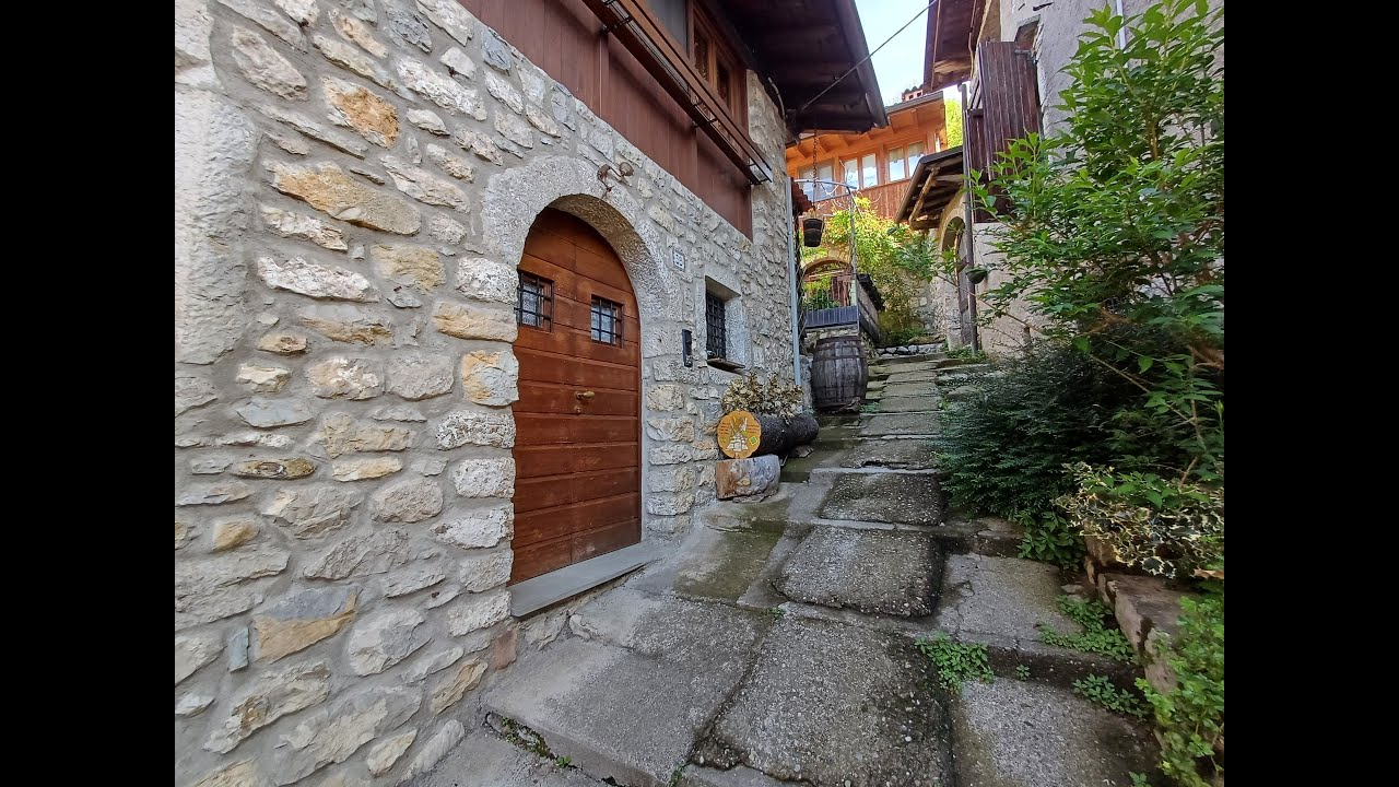 Olera Fraz. di Alzano Lombardo (BG) - Borgo