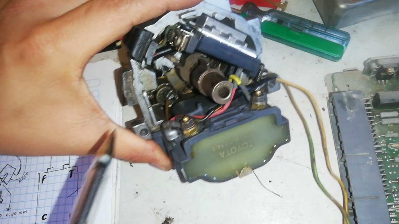 Distribuidor toyota corrolla 93 y 94 componentes y conexión