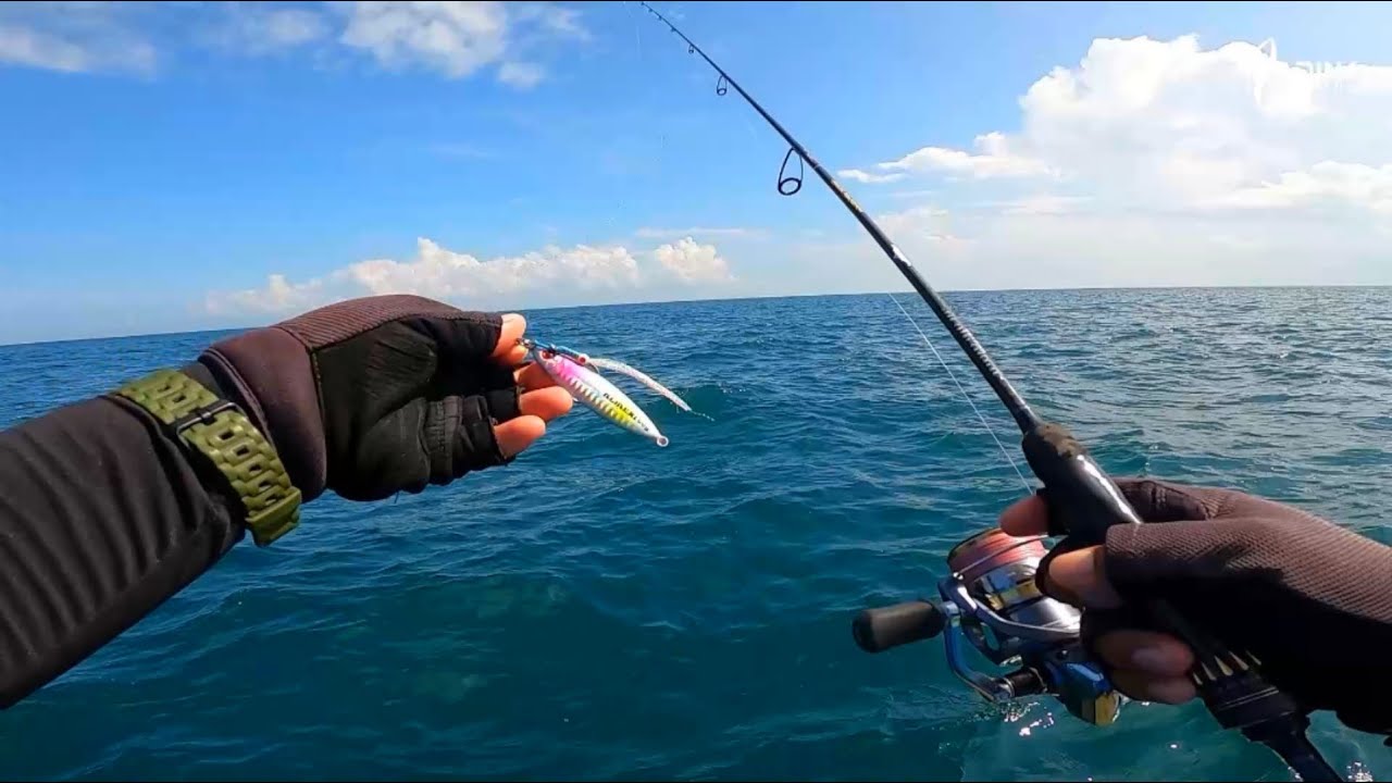 MANCING LIGHT JIGGING DENGAN METAL JIG 60 GRAM - FULL STRIKE IKAN GIANT TREVALLY