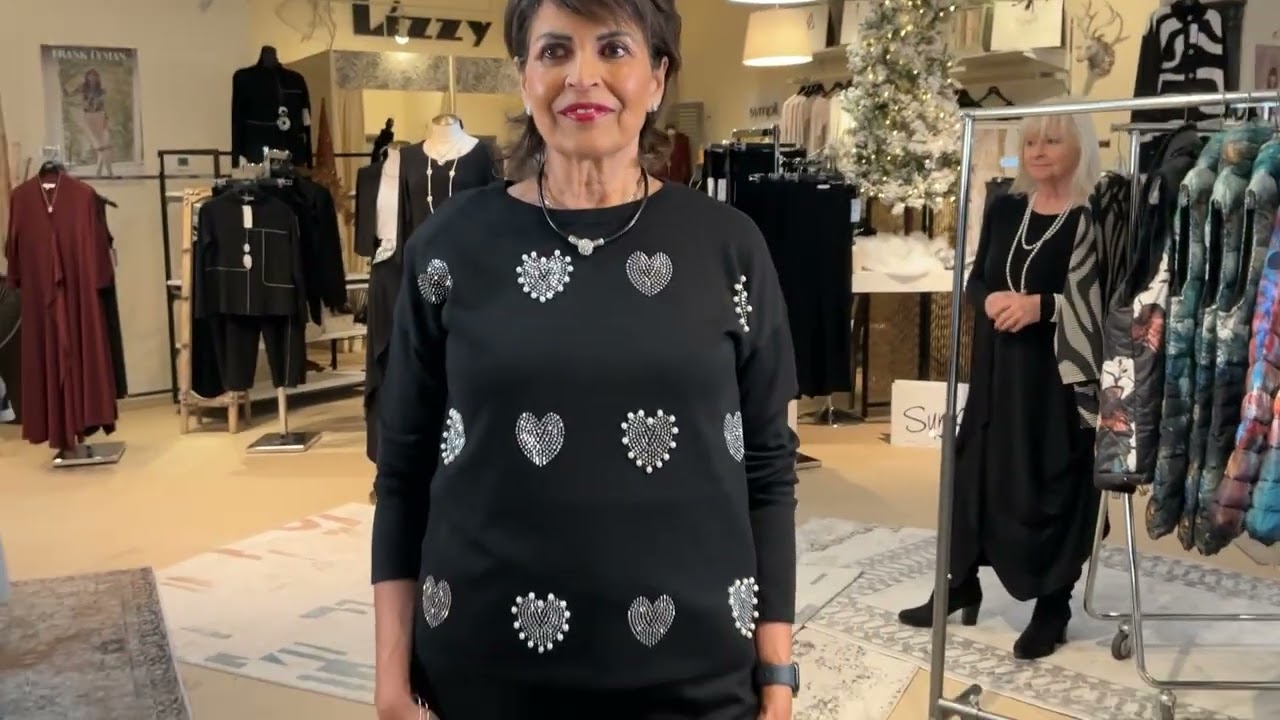 LizzyR Fashions Fall/Winter Wear 2025/26