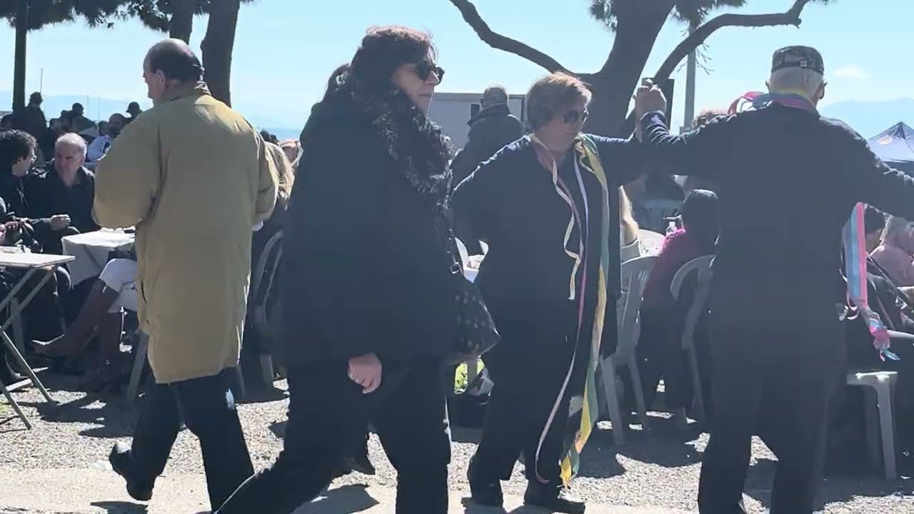 ΤΟ ΓΛΕΝΤΙ - Ωχ αμαν και πως με αρεσει