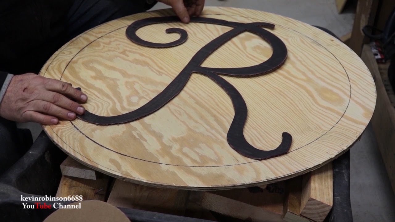 r for robinson or rusty rooster
