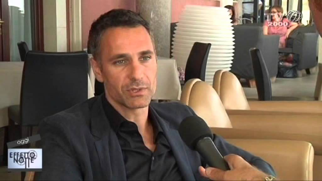 Raoul Bova si racconta a Effetto Notte