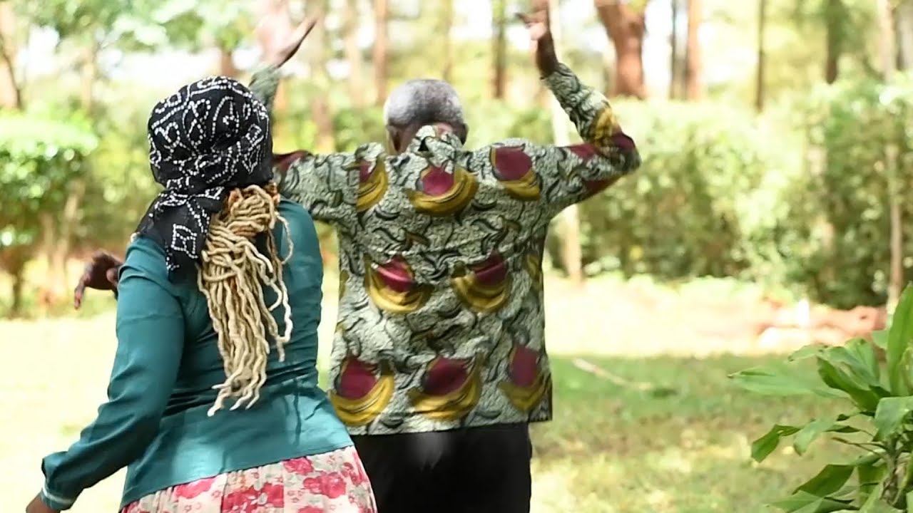 WARIGIA  KUINGATA MUNABII @KAGUREWAMAKOTHELATEST