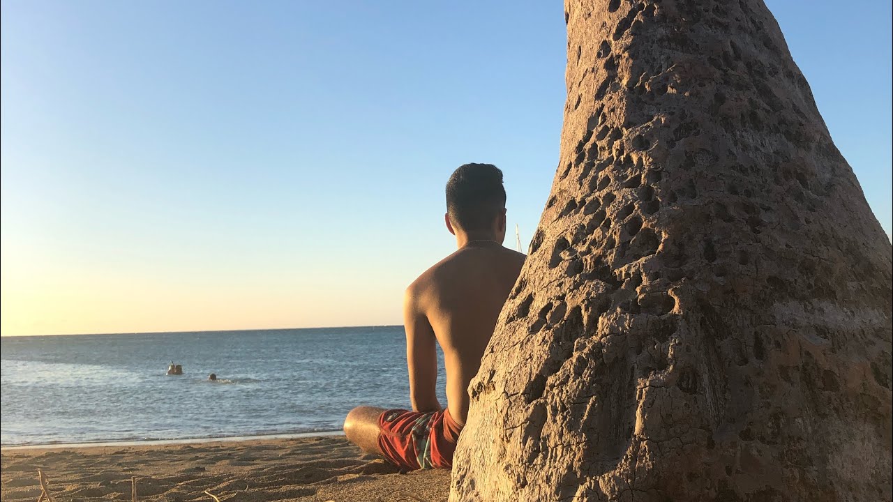 What it’s like STAYING in HAWAI’I