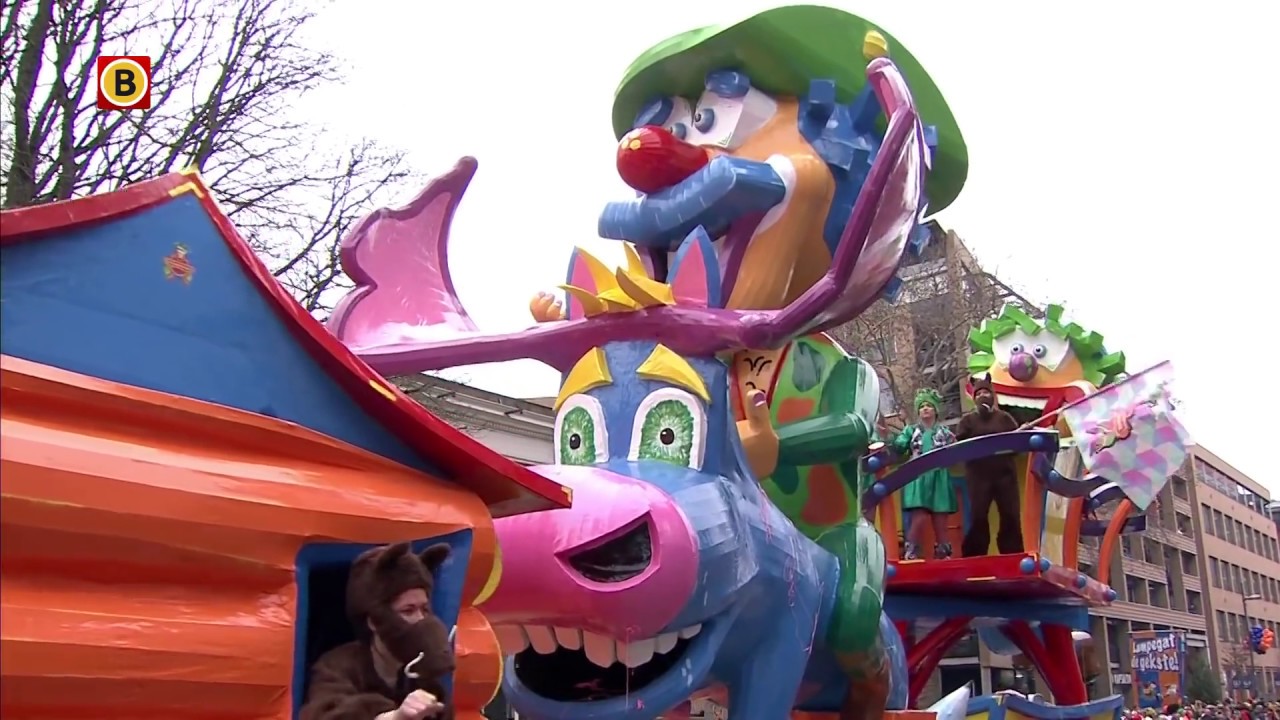 Deel 1 van de optocht in Lampegat 2019