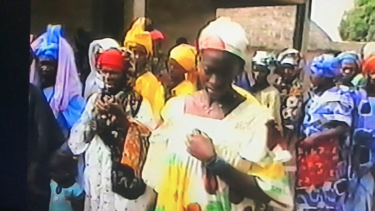 Fête au village Balandougou Djondogo 2 partie 2005