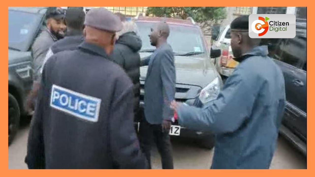 Tear gas at Narok tallying centre as police disperse Ole Kenta and Ntutu’s supporters